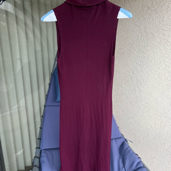 Ronni Nicole Purple Plum Eggplant colored Knit Long Sleeveless Dress - Picture 7 of 8